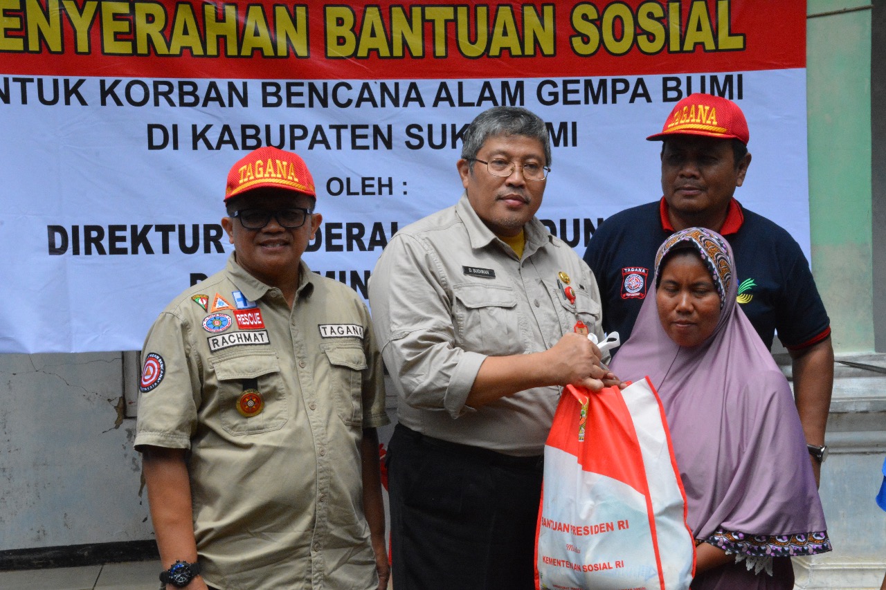 Kemensos Salurkan Bantuan bagi Korban Gempa Sukabumi dan Bogor