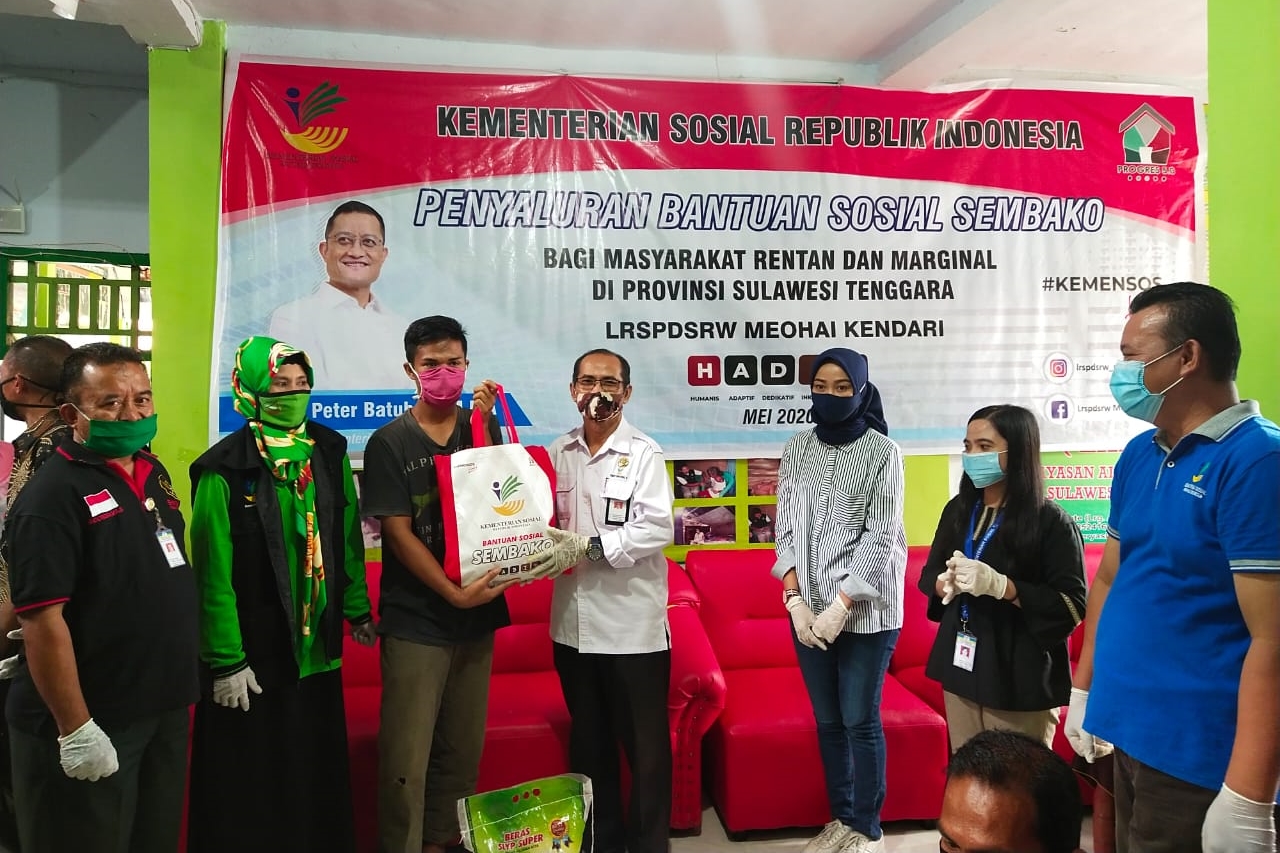 "Meohai" Center Distributes Basic Food Assistance to Persons with Hearing and Speech Disabilities