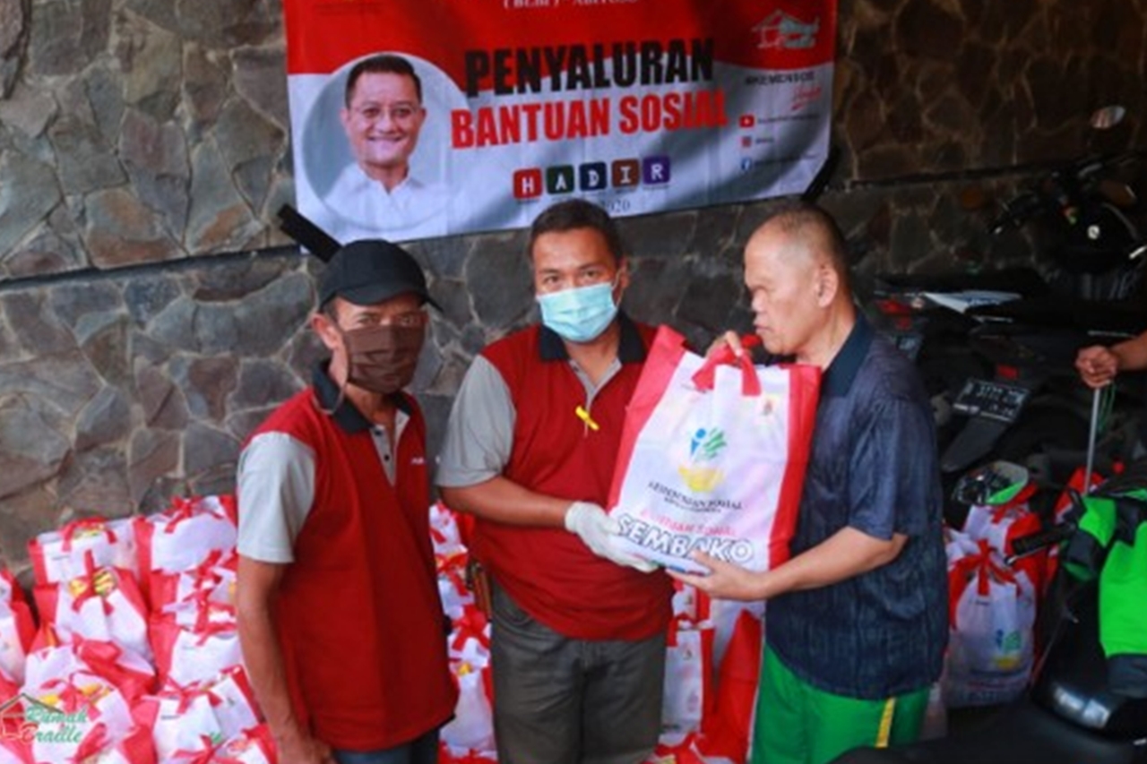 BLBI "Abiyoso" Distributes Social Assistance for Persons with Disabilities