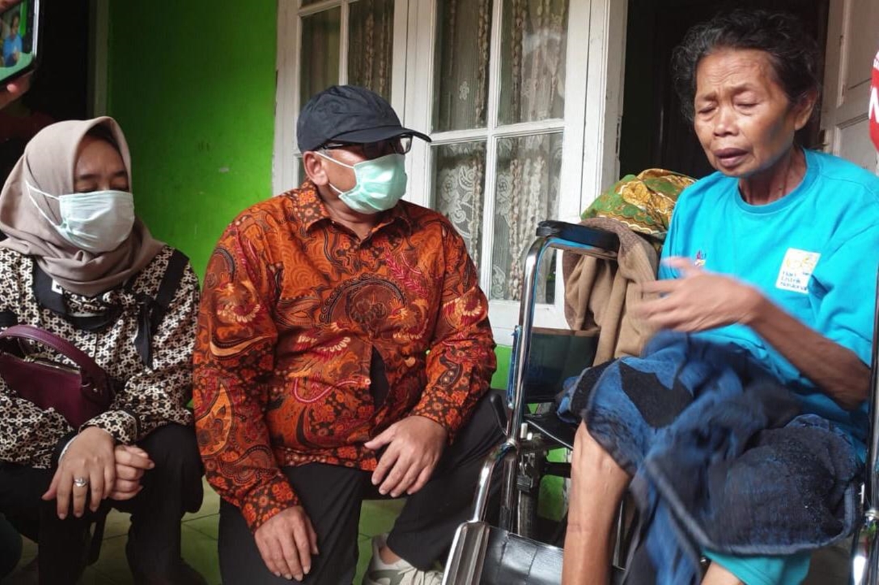 Sembako Kemensos Hadir di Bandung Barat