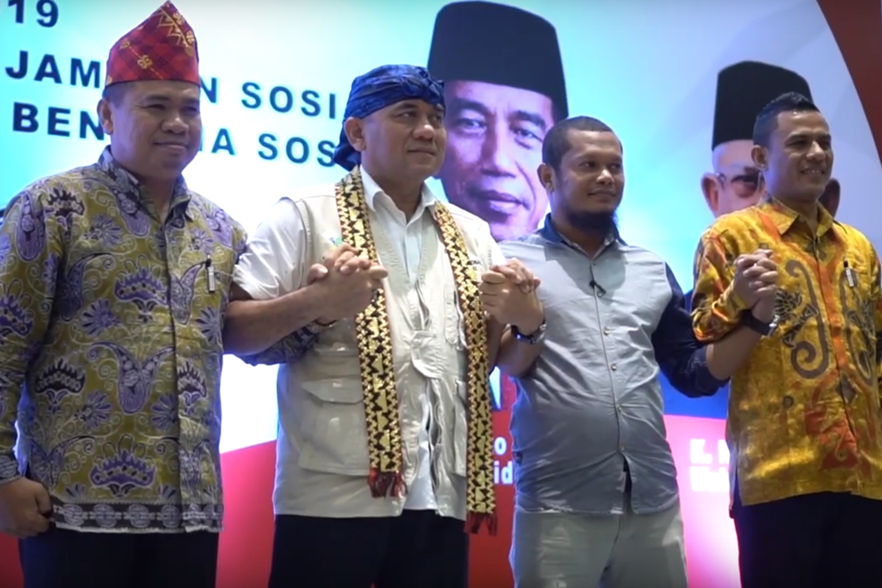 Begini Para Tokoh Menjaga Kearifan Lokal | Kementerian Sosial Republik ...