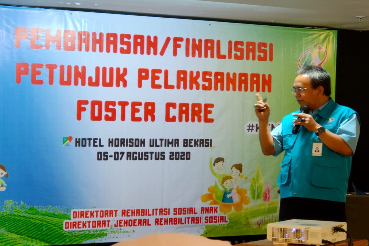 Kemensos Finalisasi Petunjuk Pelaksanaan "Foster Care"