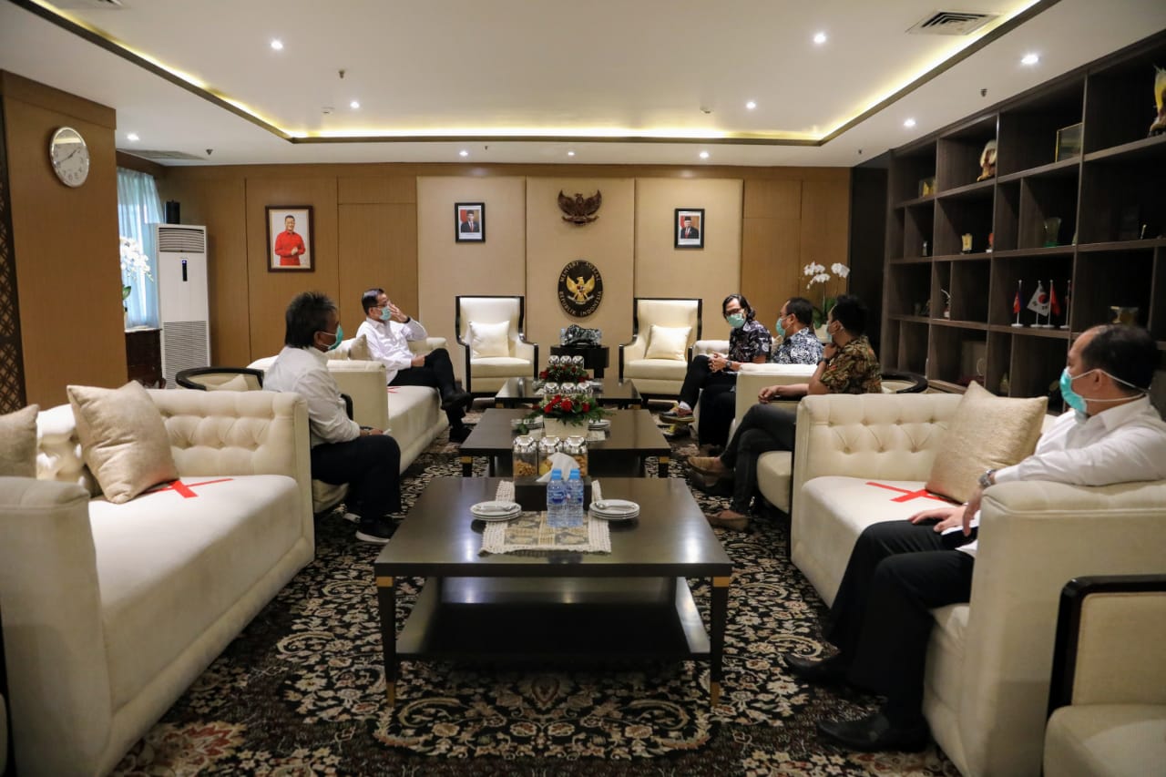 Audience of the Minister of Social Affairs and Kompas.com