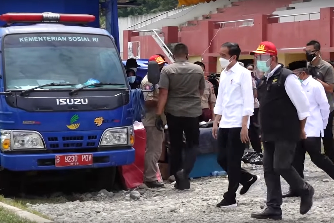 Presiden Menemui Pengungsi Gempa Sulbar