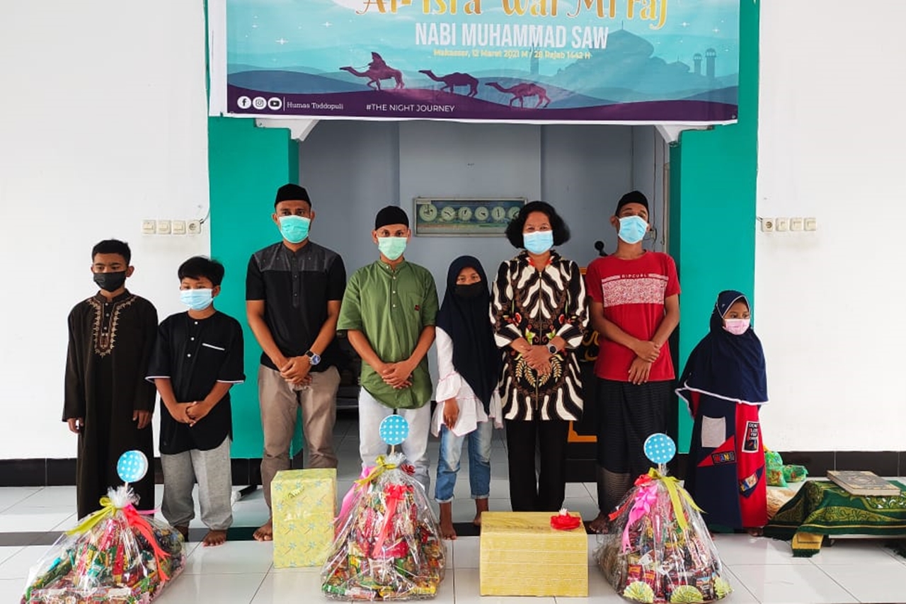 Children Center "Toddopuli" Makassar Commemorates Isra 'Mi'raj of Prophet Muhammad SAW
