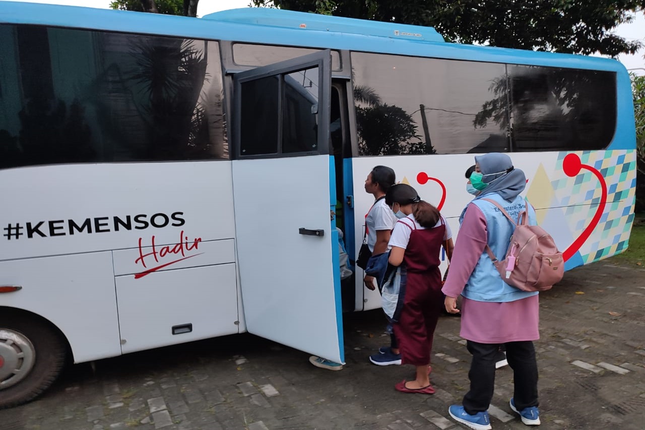 Pelaksanaan Vaksinasi COVID-19  bagi Penyandang Disabilitas di Istora Senayan
