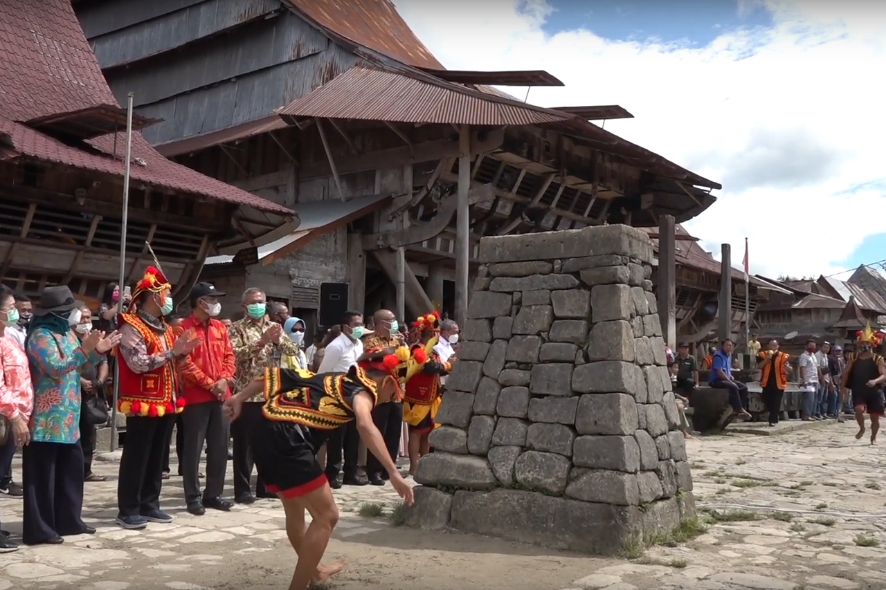 Tradisi Lompat Batu Nias, Kearifan Lokal yang Mendunia
