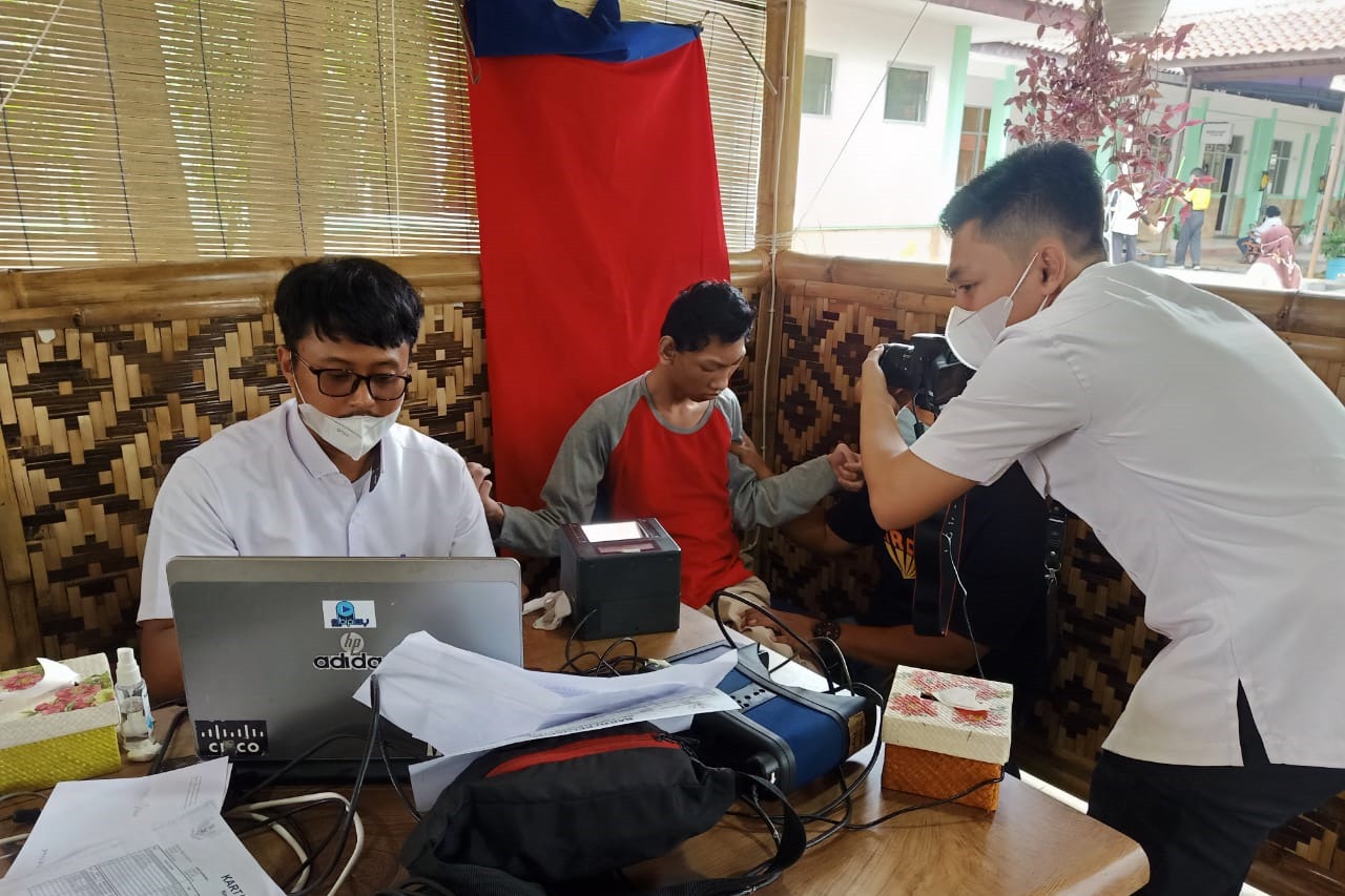 "Ciungwanara" Center Facilitates ID Card Recording for Persons with Disabilities