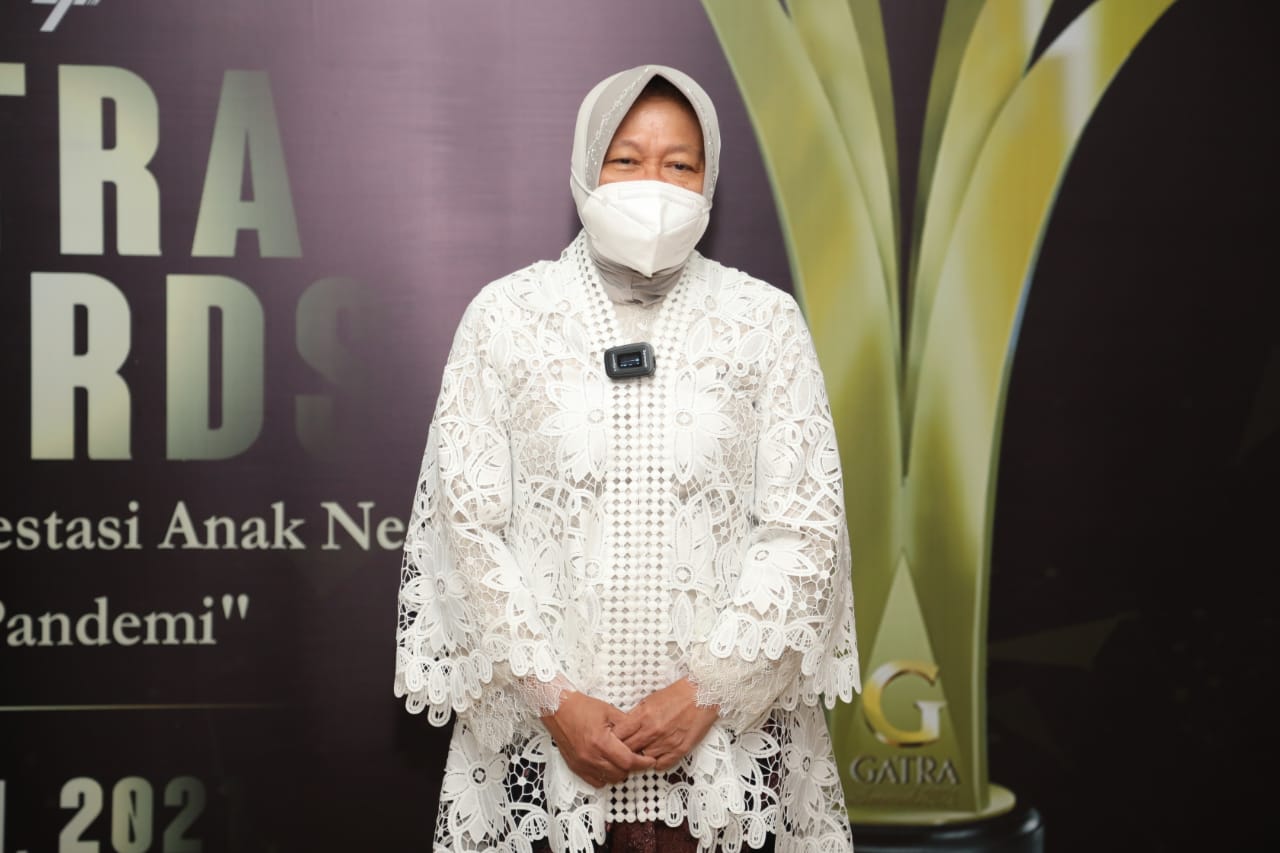Social Minister Risma in GATRA Award 2021