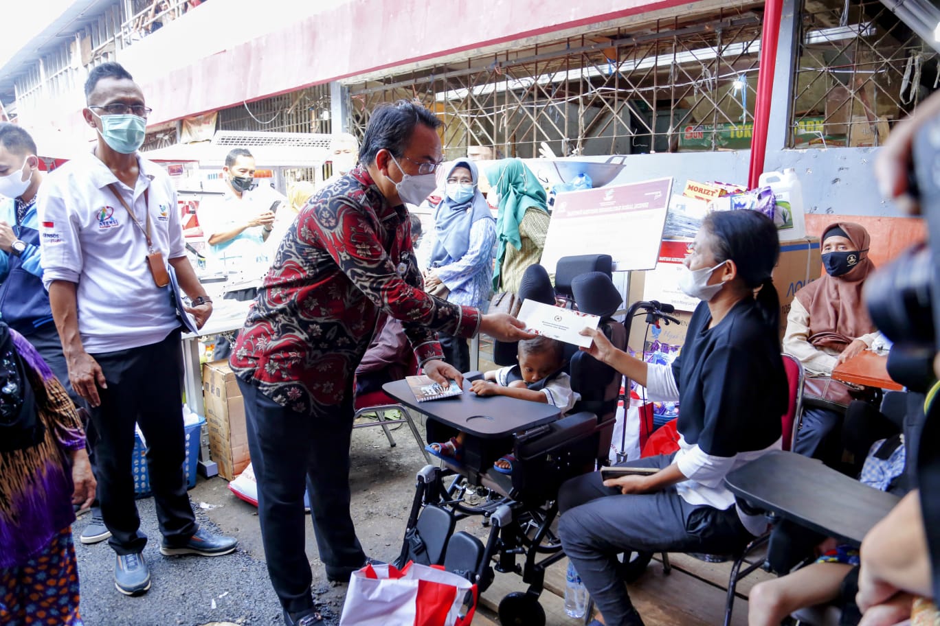Penyaluran Bantuan Presiden, PKH dan ATENSI di Semarang