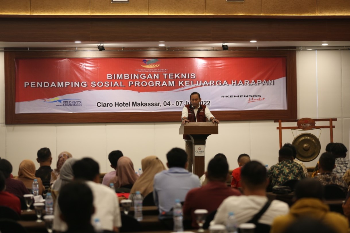 Pelaksanaan Bimbingan Teknis Pendamping Sosial PKH di Kota Makassar