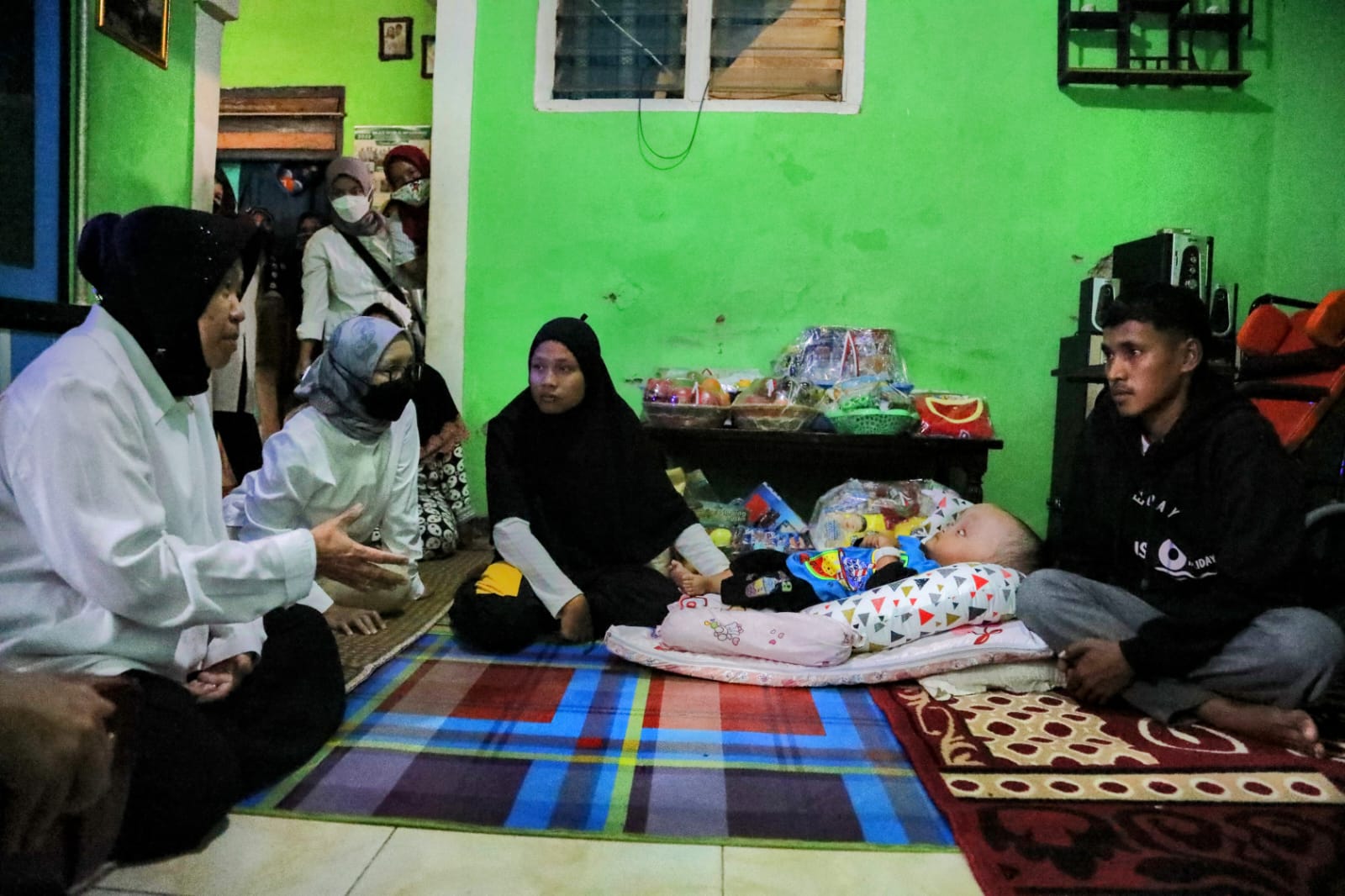 Bantu Pengobatan Anak Pengidap Hidrosefalus di Bogor, Mensos Juga Dorong Orangtua Kembangkan Usaha