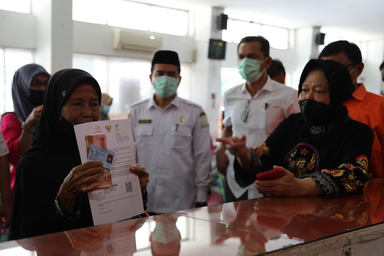 Mensos Risma Targetkan Penyaluran BLT BBM Tahap Pertama di Aceh Selesai Pekan Ini