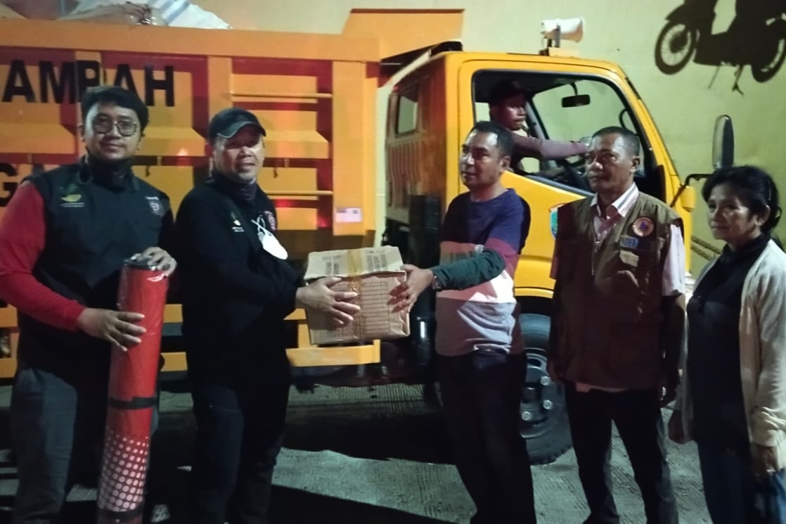Respon Cepat Gempa Bumi di Maluku, Tim Kemensos Salurkan Bantuan Logistik di Tengah Hadangan Cuaca Ekstrem