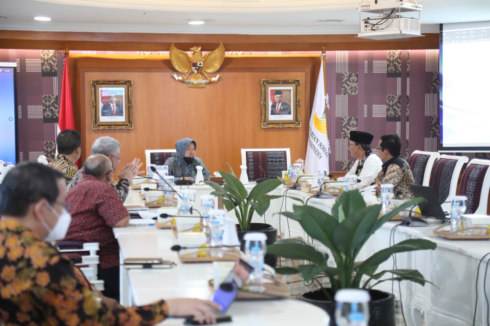 Rapat Pengelolaan DTKS dan Data Bansos DKI Jakarta