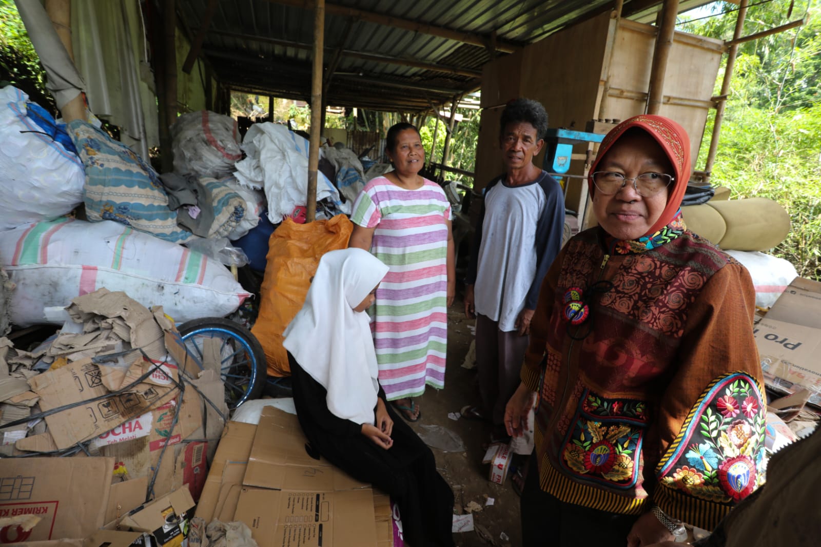 Kemensos dan YPP SCTV-Indosiar Beri Bantuan Tempat Tinggal Korban Tragedi Kanjuruhan