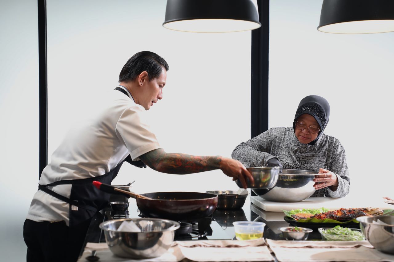 Mensos Sukses Bujuk Chef Juna Bantu Usaha Kuliner Pemuda NTT
