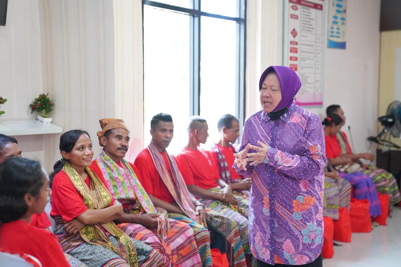 MoSA Provides Empowerment Assistance for 22 Human Trafficiking Victims from Kupang