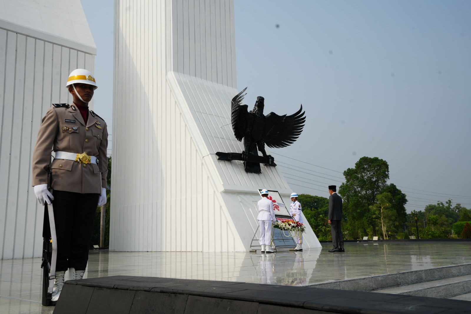 Peringati Hari Pahlawan, Presiden Pimpin Upacara Ziarah Nasional di TMPNU Kalibata