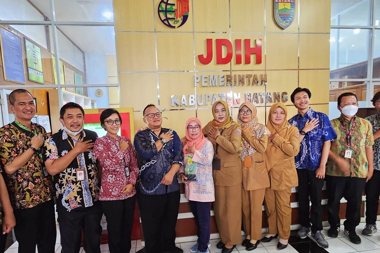 JDIH MoSA Conducts Benchmarking at JDIH Batang Regency Government