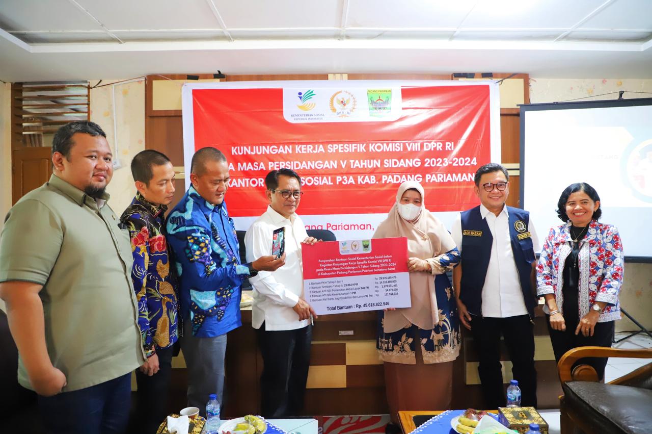 Bantu PPKS di Kabupaten Pariaman, Kemensos Salurkan Bantuan Sosial Rp45 Miliar