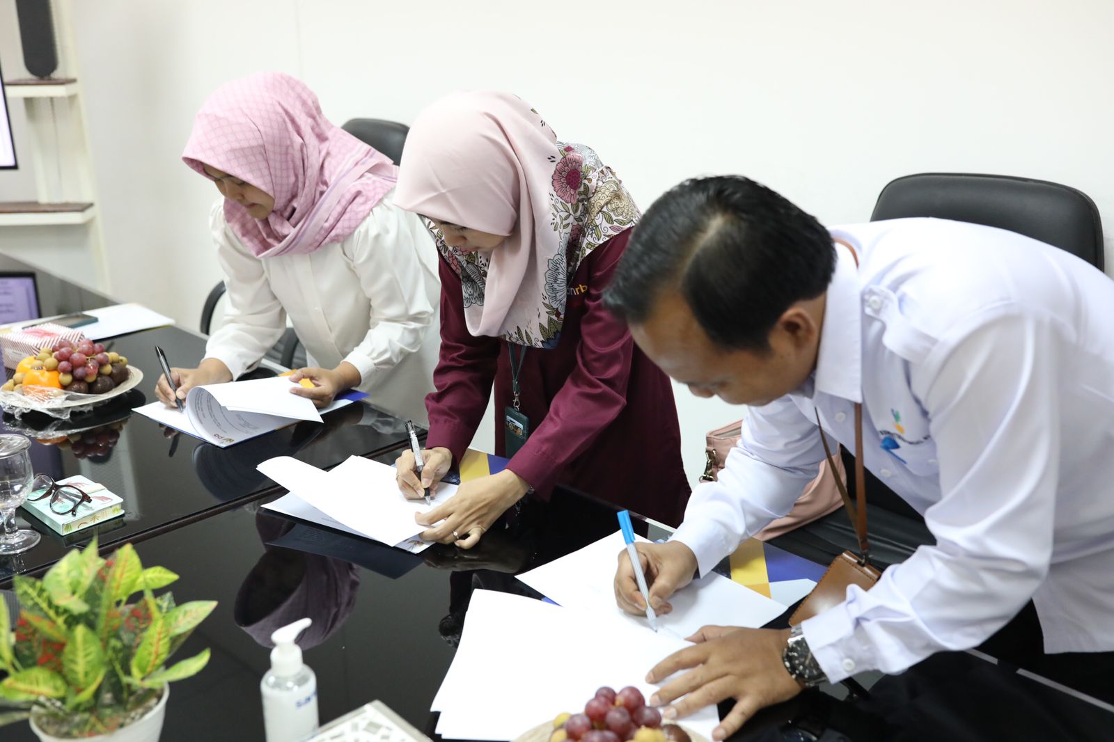 Pemantauan dan Evaluasi Kinerja Pelayanan Publik (PEKKP) 2024: Uji Petik Kemenpan RB di STIS Bogor