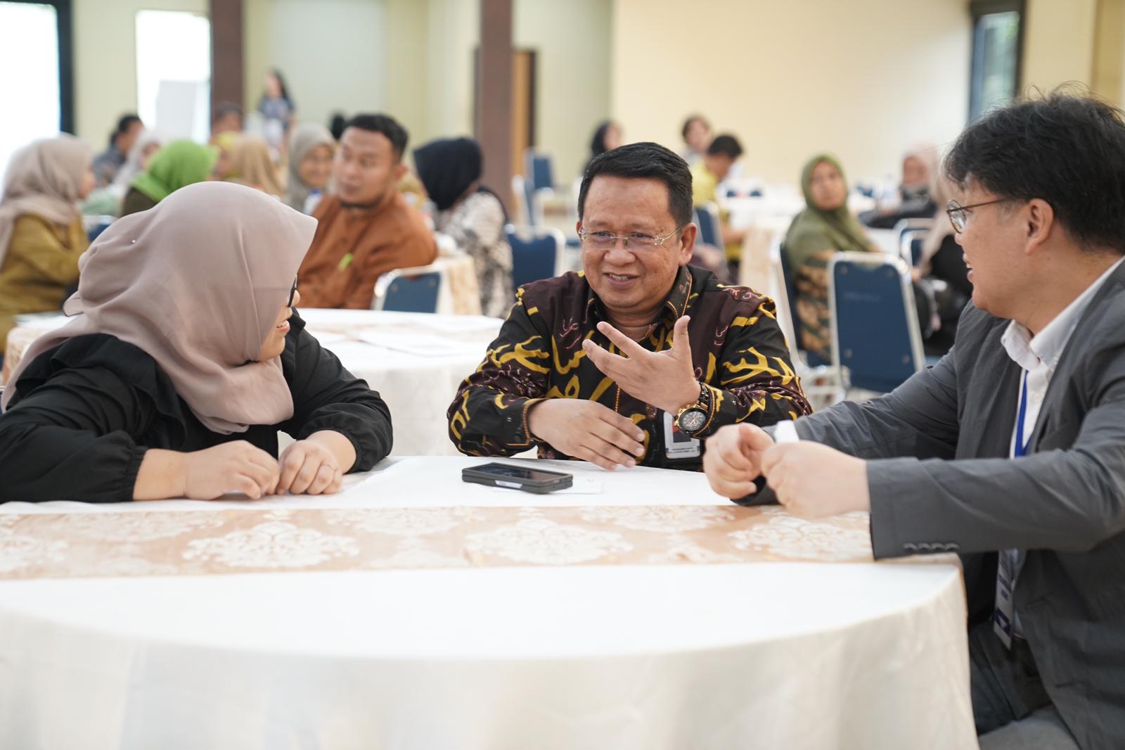 MoSA Secretary of the Directorate General of Social Rehabilitation Attends KOICA International Conference in Jakarta