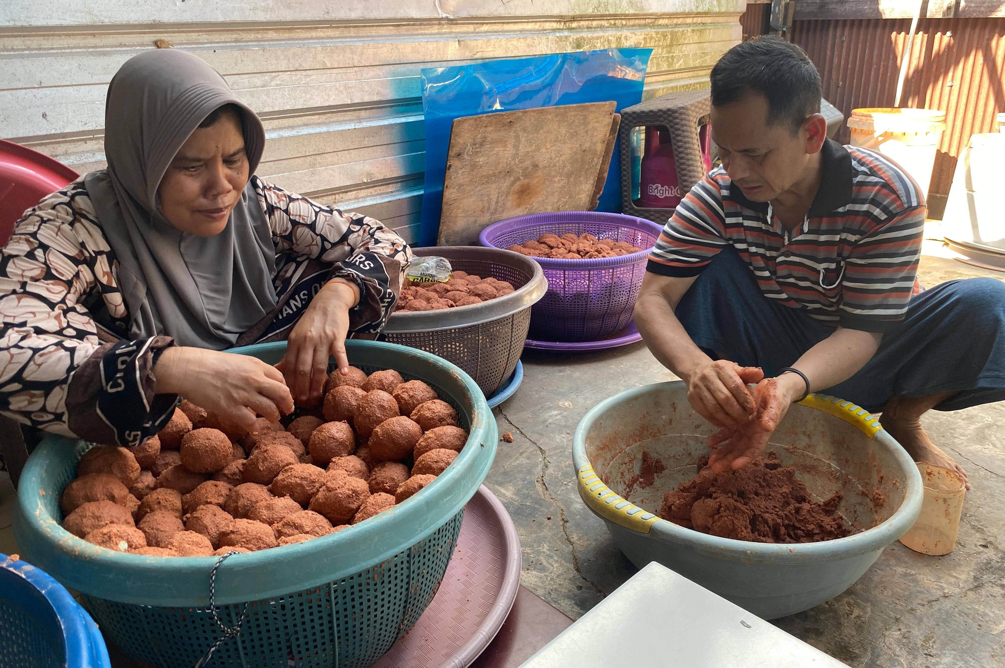 Sedapnya Telur Asin Herbal, Hasil Inovasi Penyandang Disabilitas Netra