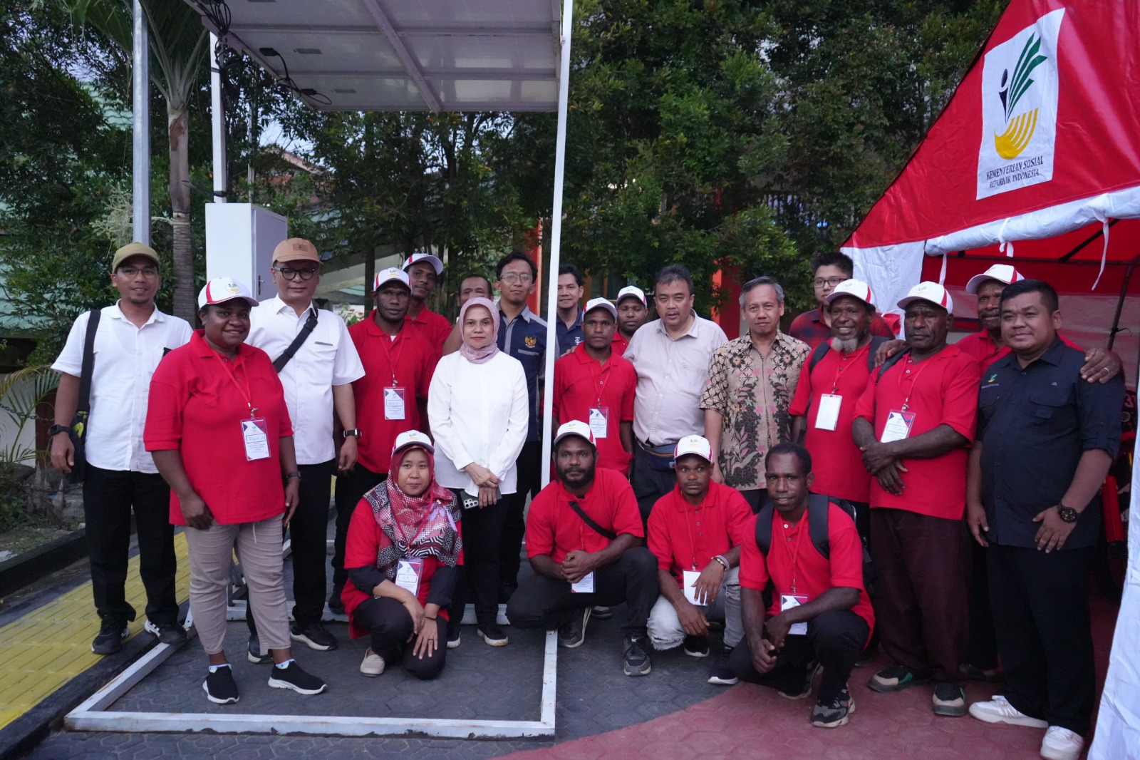 Kemensos Berikan Bantuan dan Pelatihan bagi Masyarakat Papua