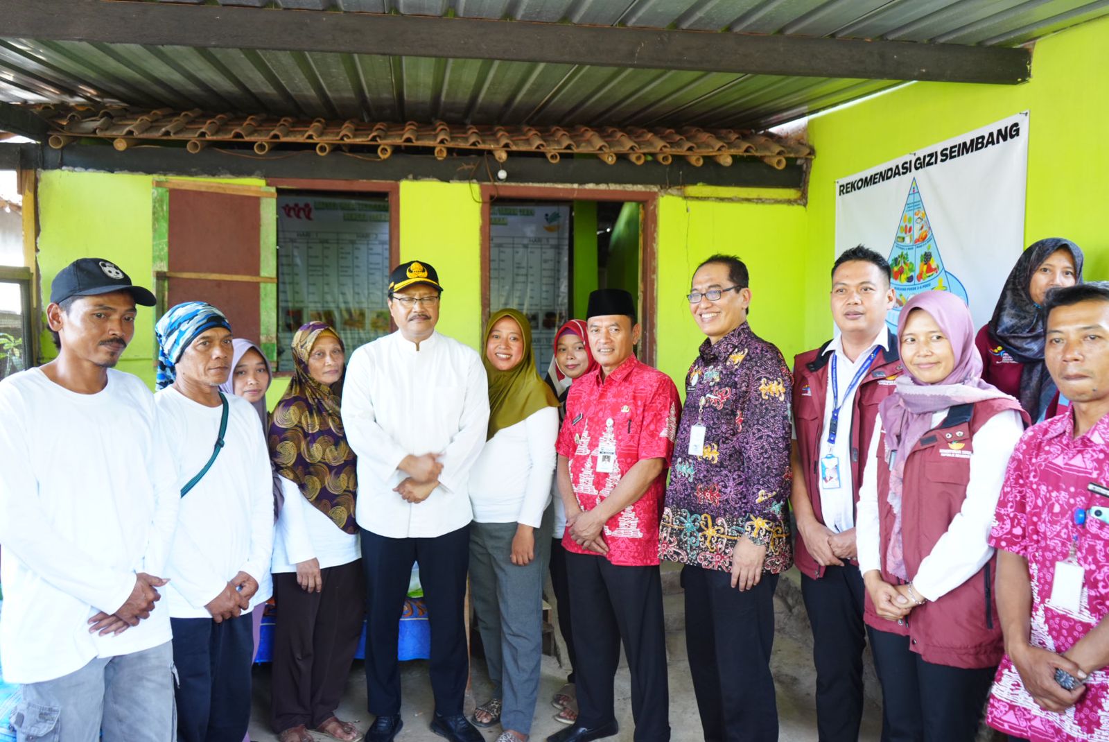 Pastikan Program Makan Bergizi untuk Lansia Tepat Sasaran, Gus Mensos Kunjungi Semarang